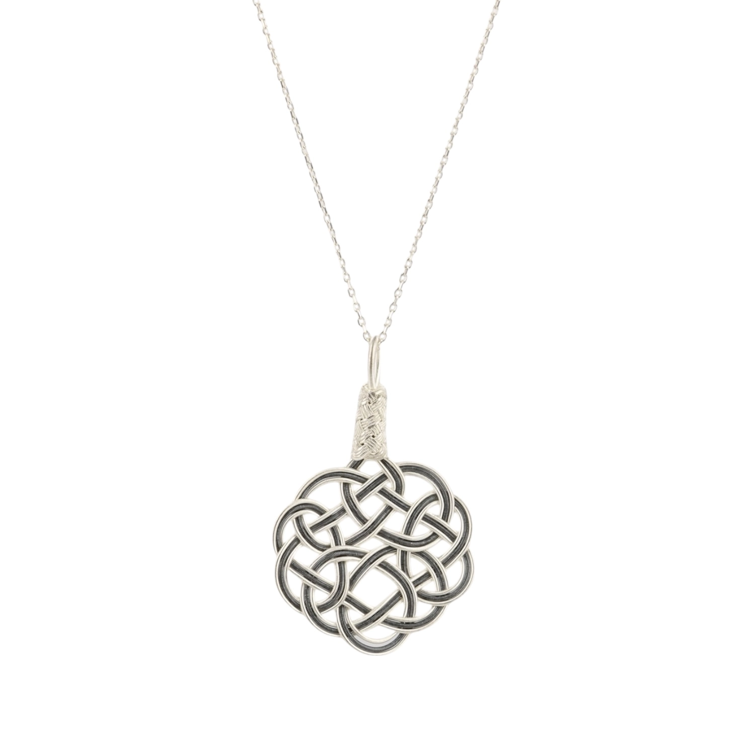 1000 K Black White Women's Necklace