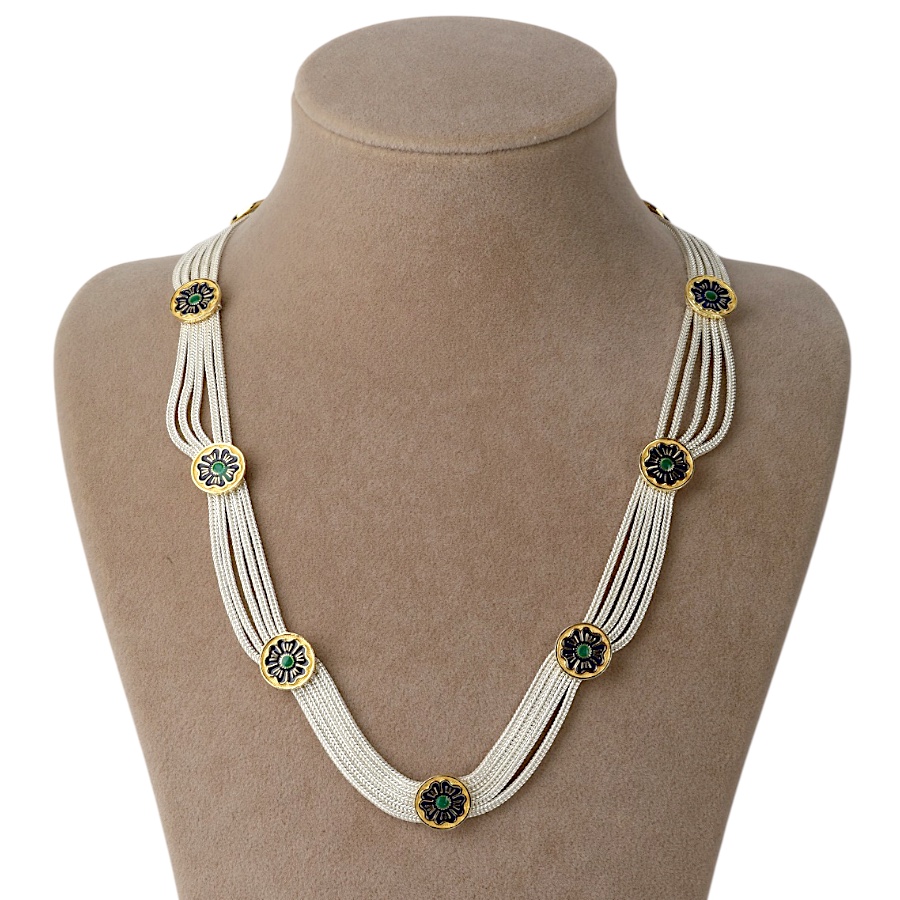 925 K Daisy Motif Mardin Mesh Silver Necklace