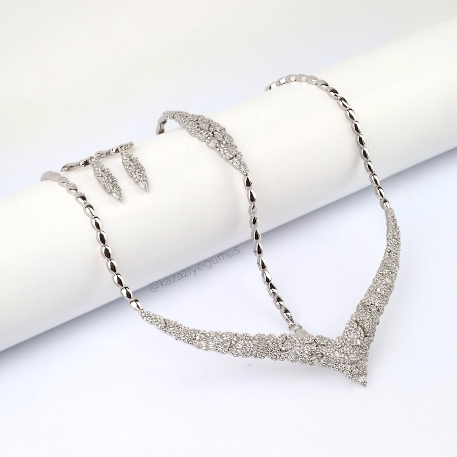 925 Sterling Silver Ivy Waterway Set