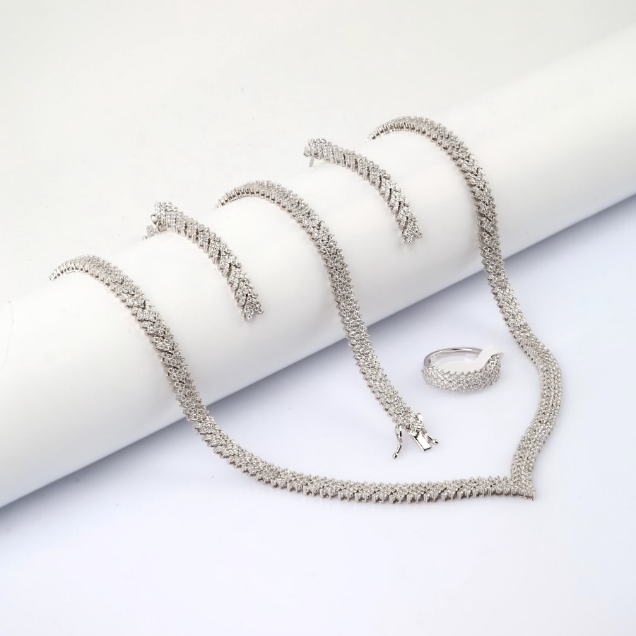 925 Sterling Silver Set with Zircon Stone