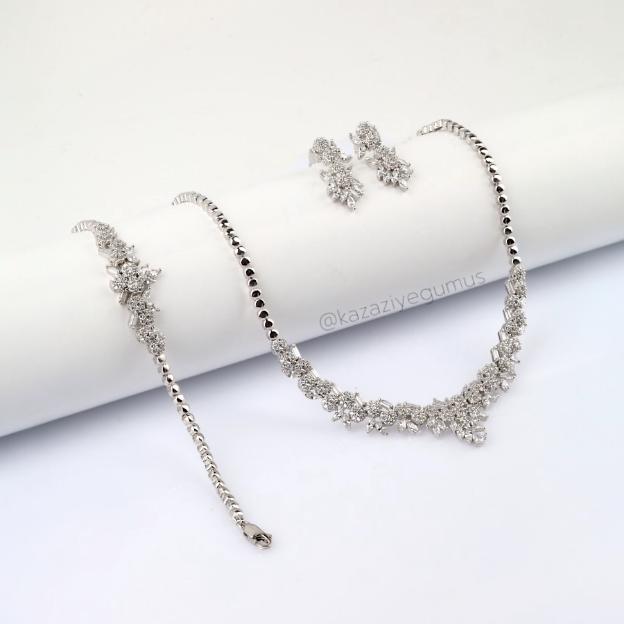 925 Sterling Silver Waterway Necklace Set