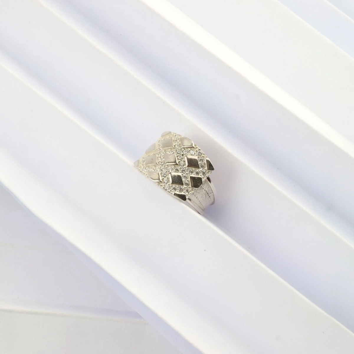 925 K Square Stone-set Trabzon Hasırı Silver Ring