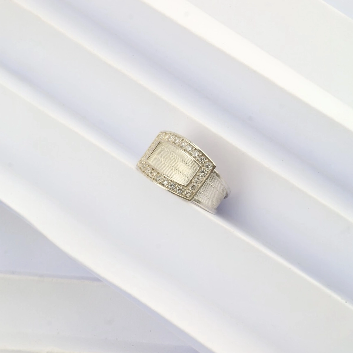 925 K Stone-set Trabzon Hasırı Silver Ring