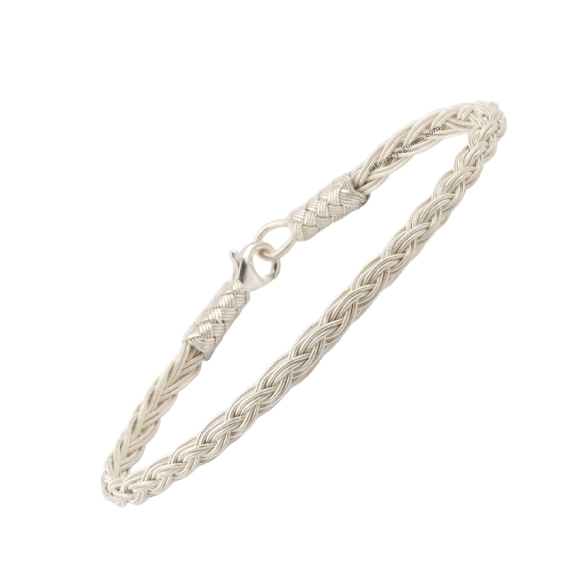 Kazaziye Love Path Bracelet