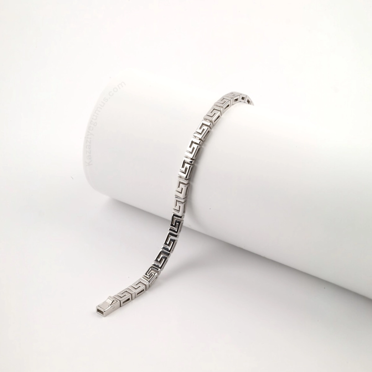 925 Sterling Labyrinth Imported Silver Bracelet