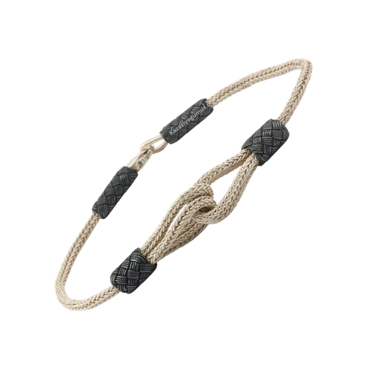 1000 Carat Black and White Love Model Bracelet