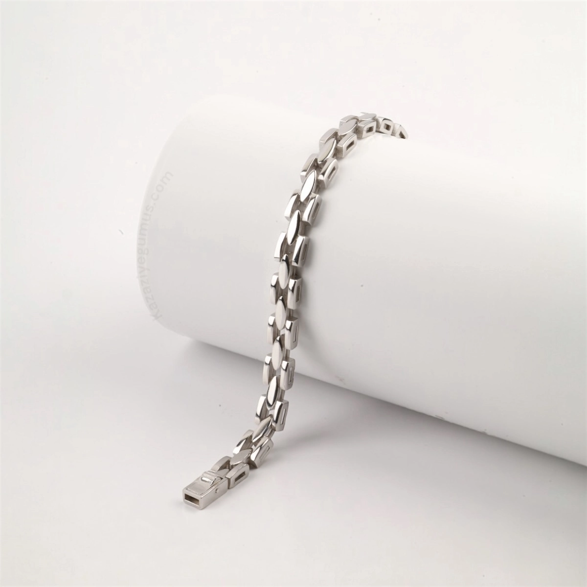 925 Sterling Silver Boucle Model Imported Bracelet