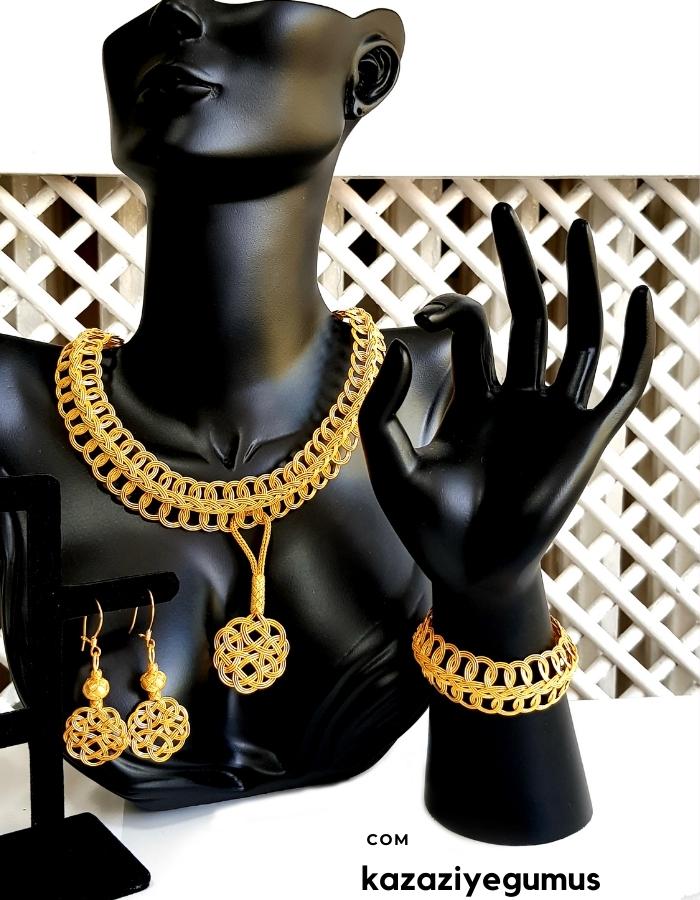 1000 K Gold Plated Women's Necklace Set