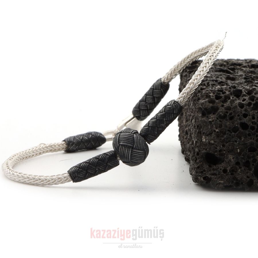 Kazaziye 2 Ball Oxide Bracelet
