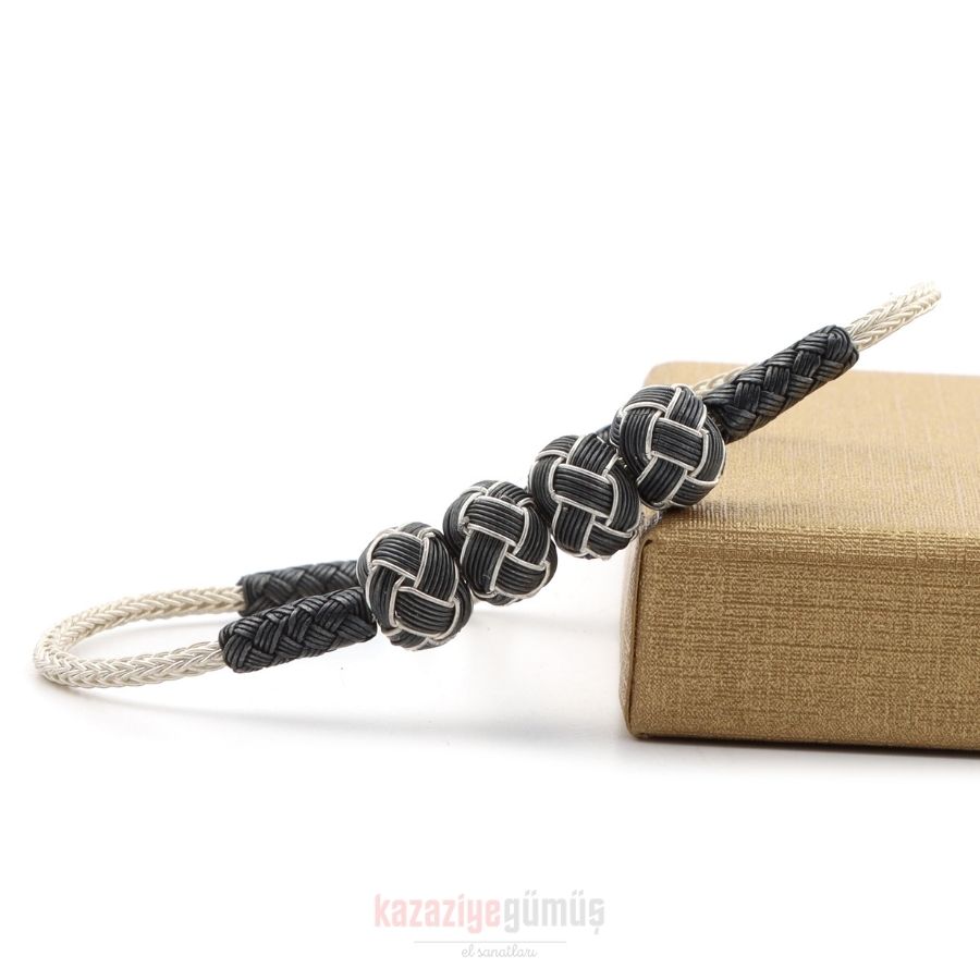 Kazaziye 4 Ball Oxide Bracelet