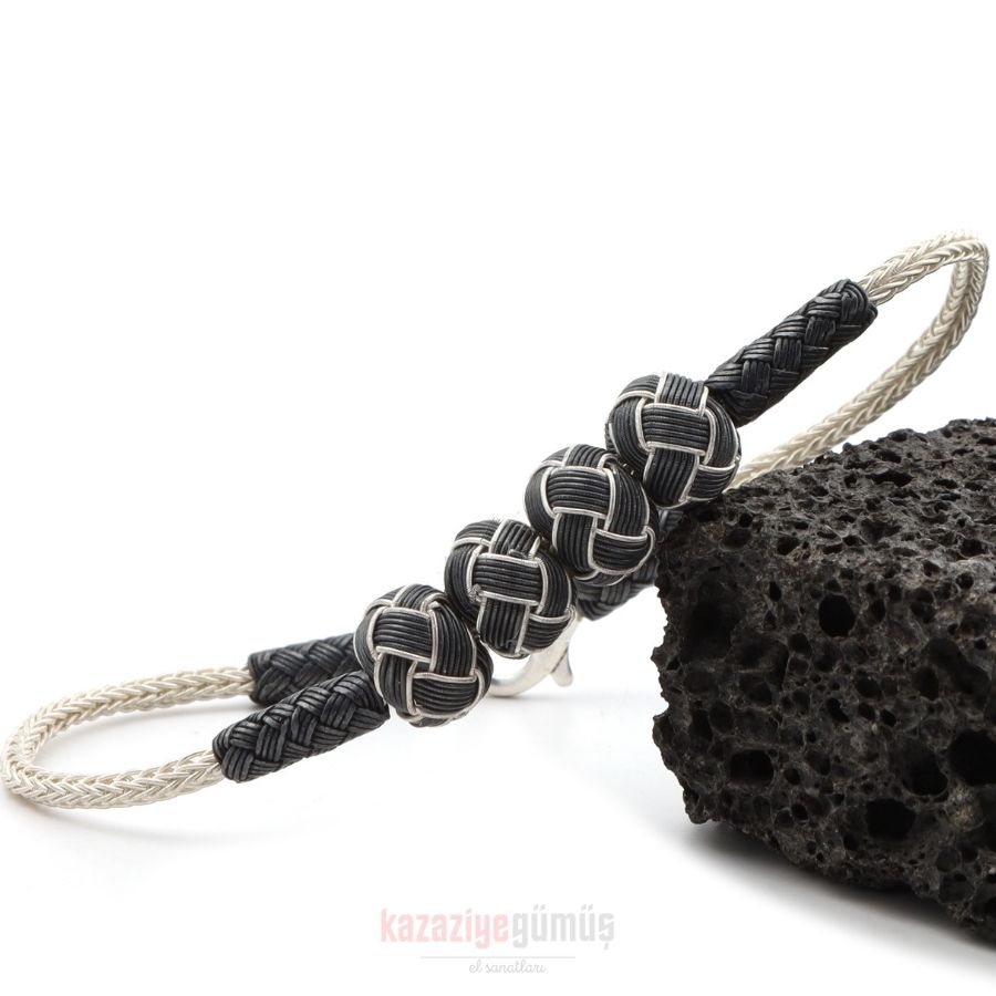 Kazaziye 4 Ball Oxide Bracelet