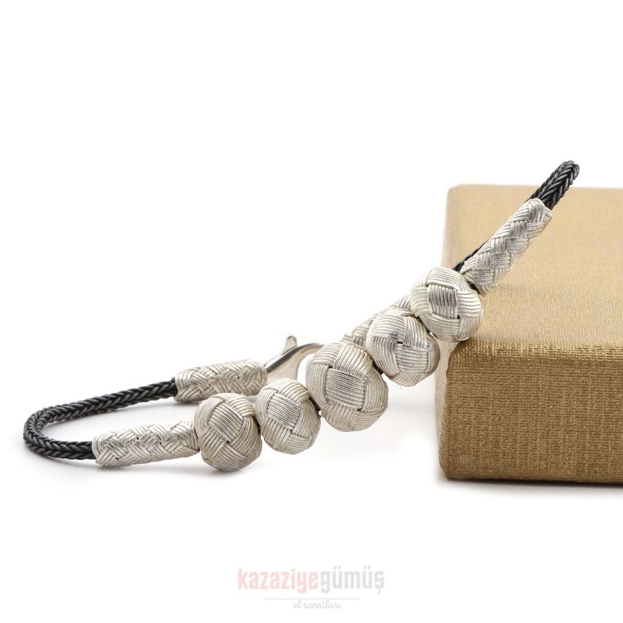 Kazaziye 5 Ball Oxide Bracelet