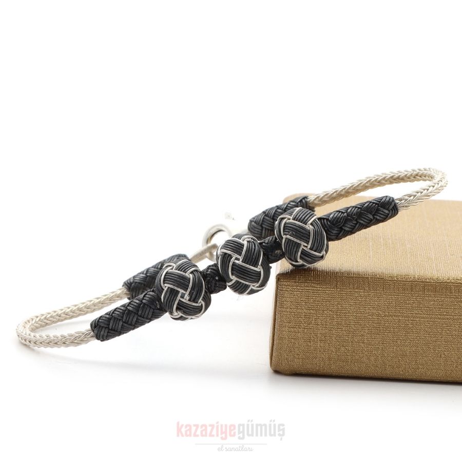 Kazaziye 3 Ball Oxide Bracelet