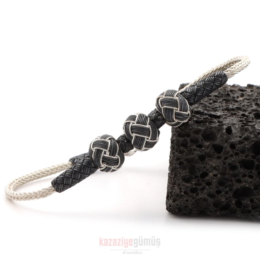 Kazaziye 3 Ball Oxide Bracelet