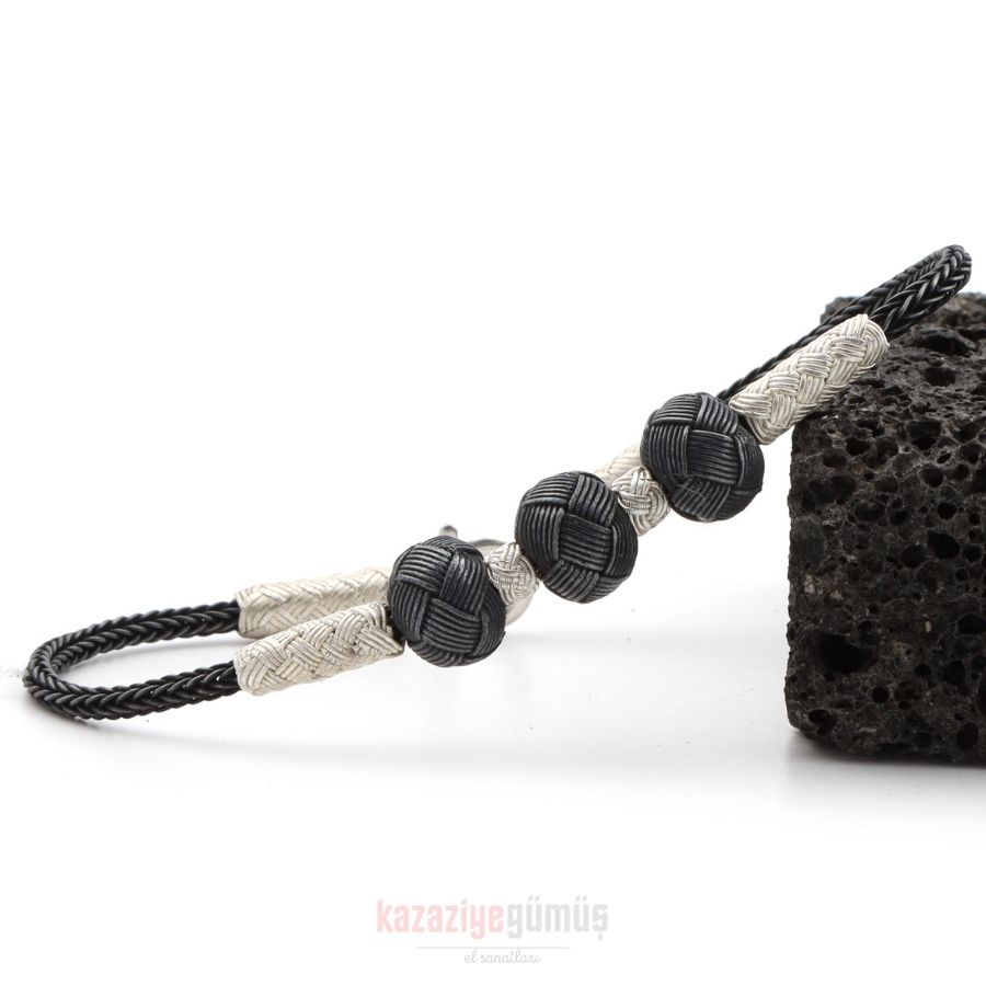 Kazaziye 3 Ball Oxide Bracelet