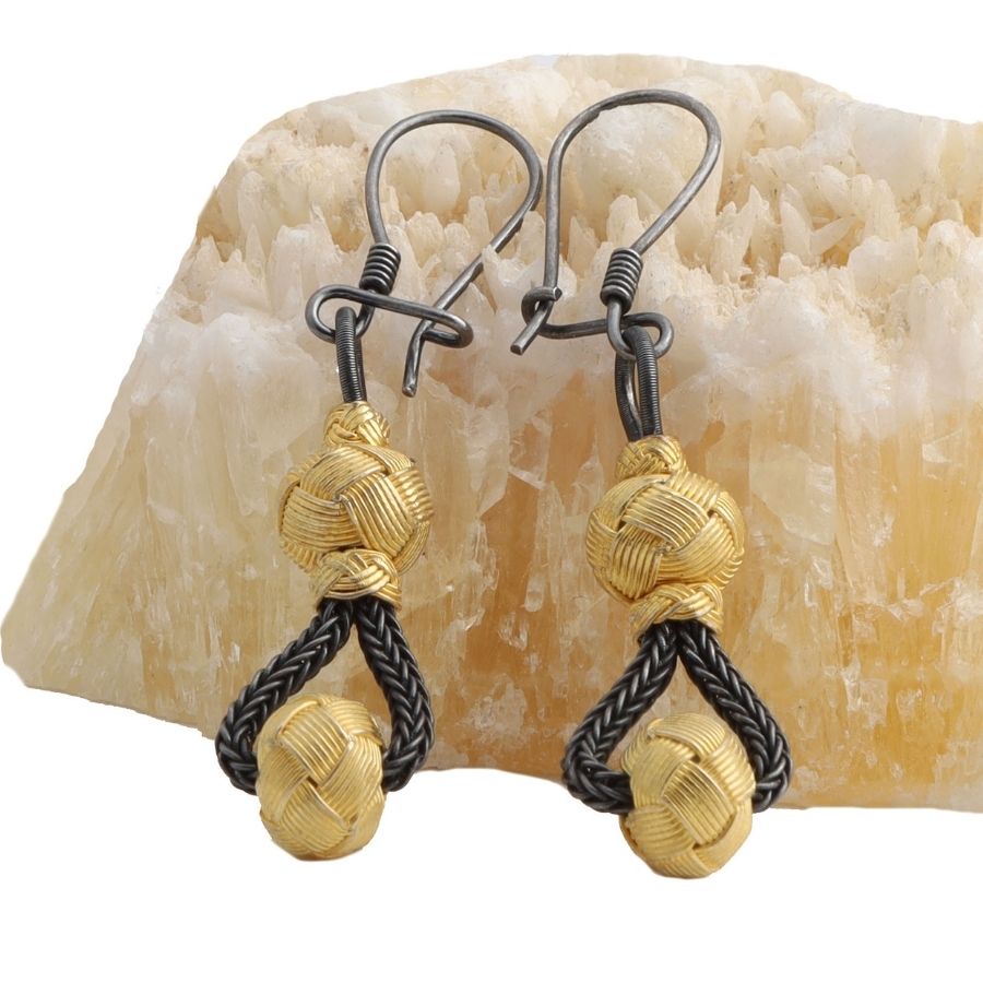 Kazaziye Gold Plated Oxide Earrings
