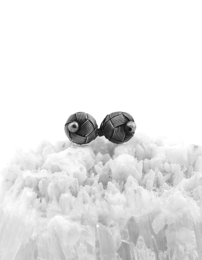 Top Earrings
