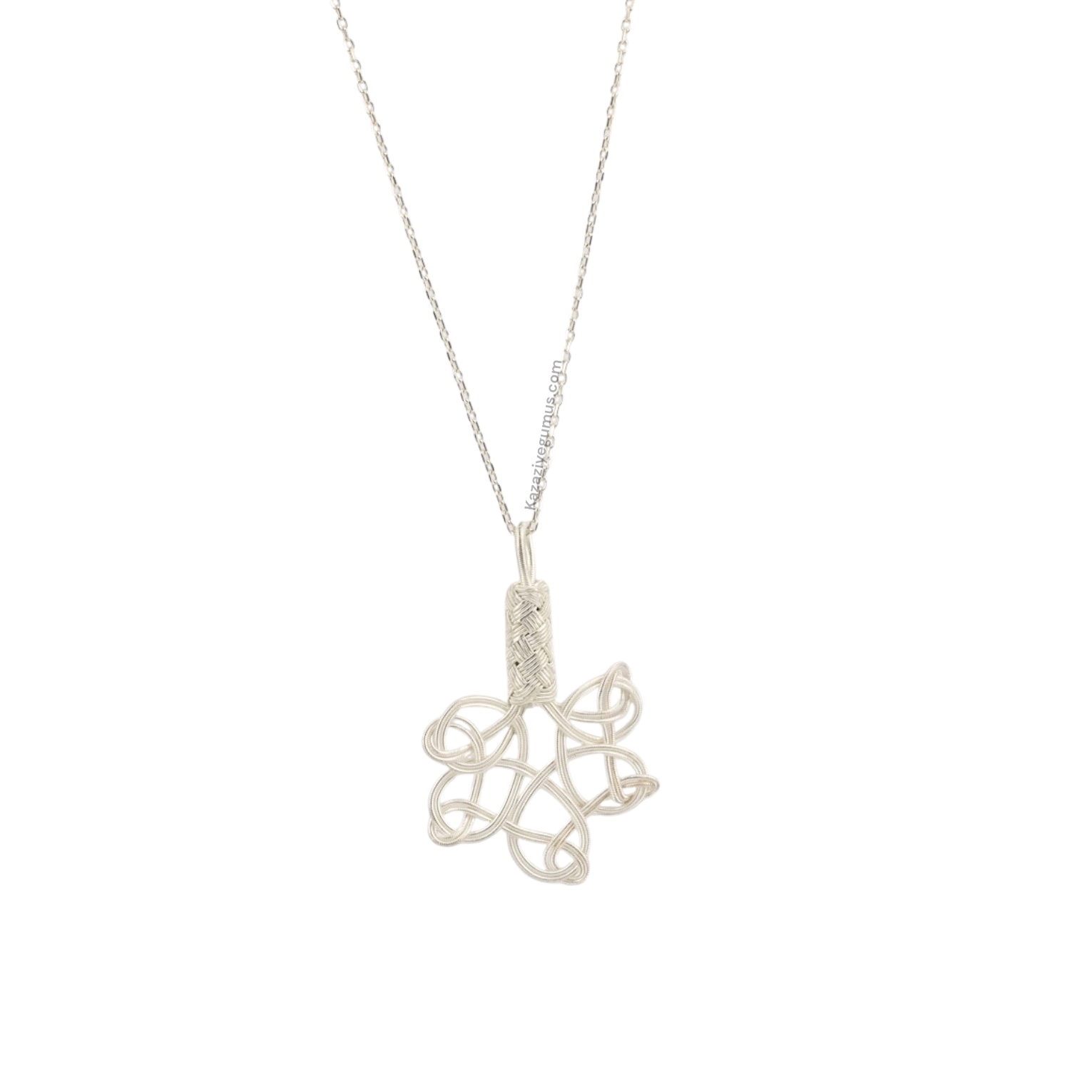 1000 K Flower Knotted Silver Necklace