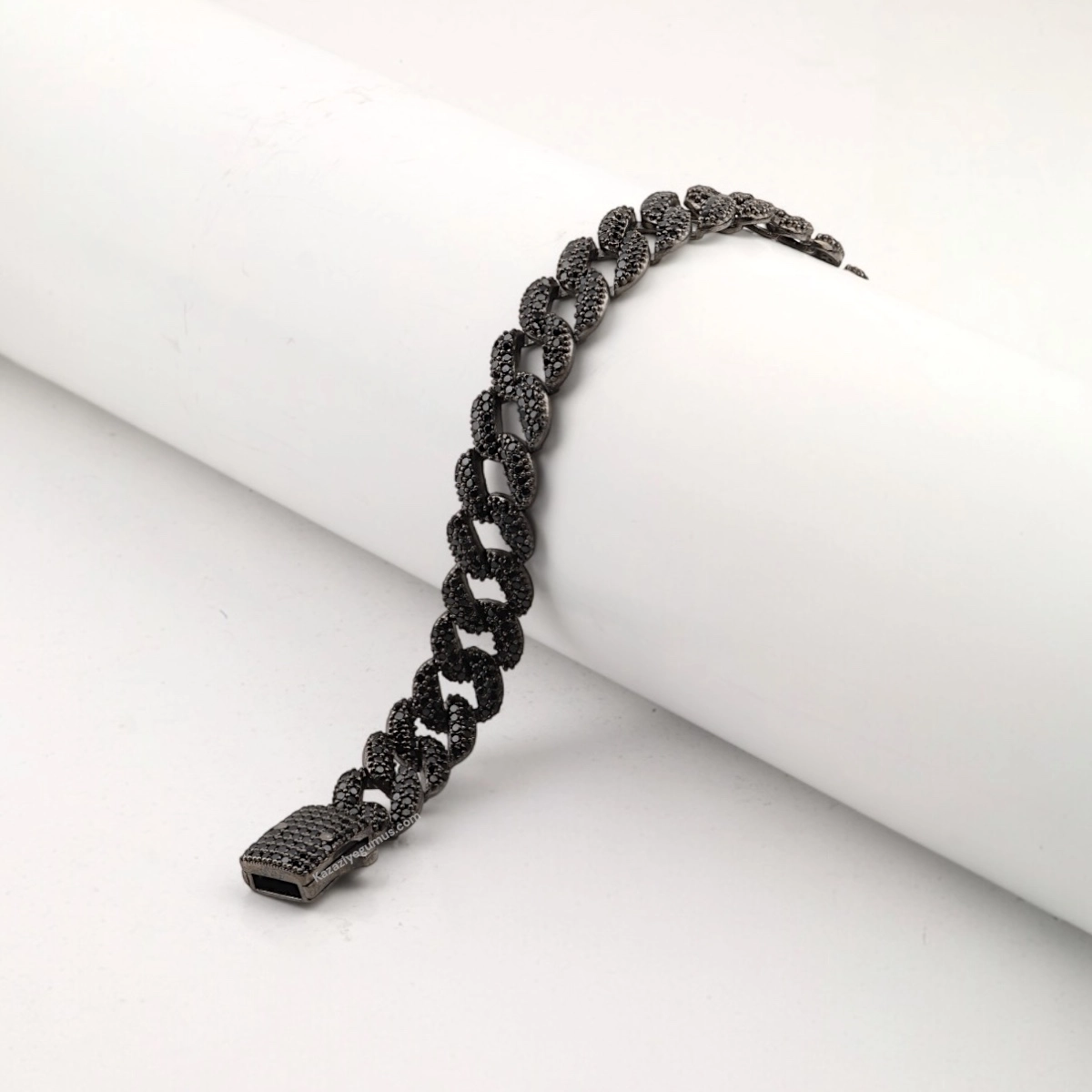925 Sterling Black Stone Gurmet Bracelet
