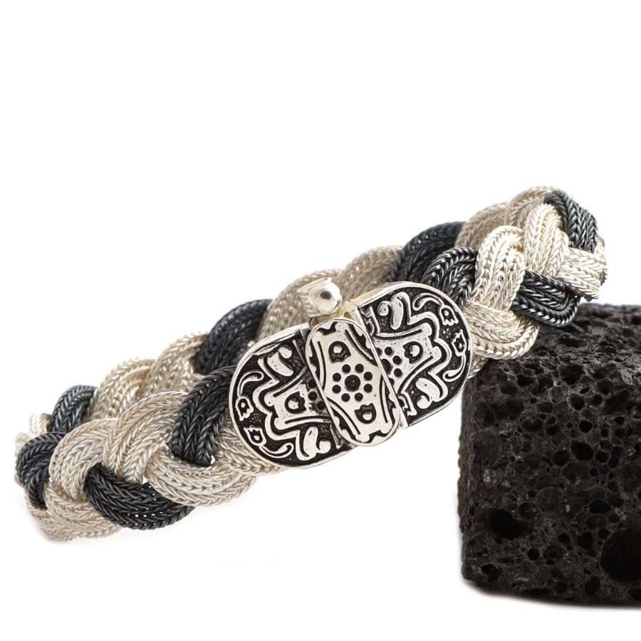Mardin Straw Black and White Bracelet