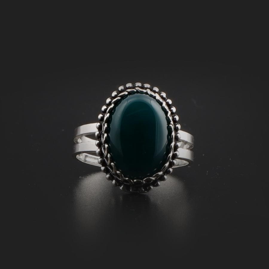 Emerald Stone Mardin Straw Sterling Silver Womens Ring