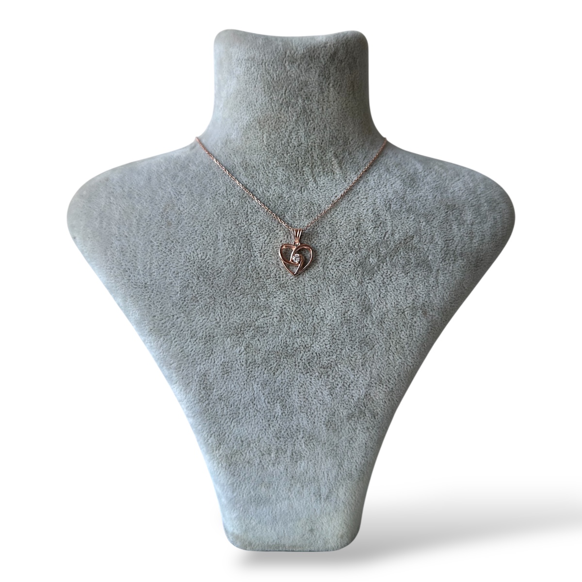 925 Sterling Zircon Solitaire Heart Necklace