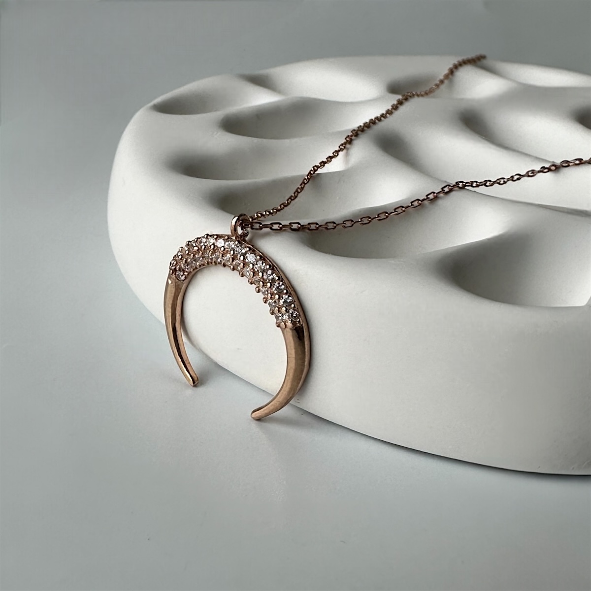 925 K White Zircon Stone-set Ters Hilal Silver Necklace