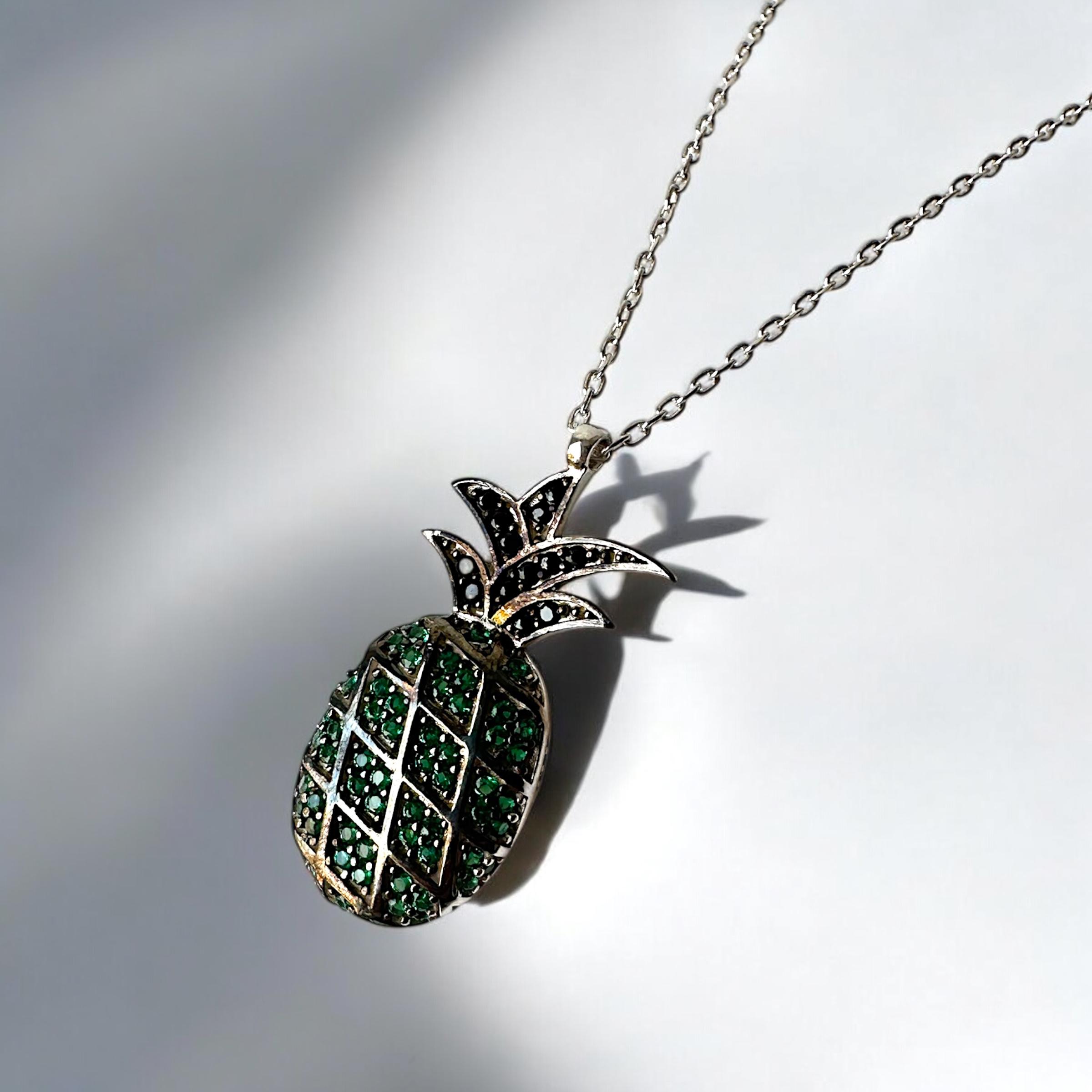 925 K Zircon Stone-set Ananas Silver Necklace