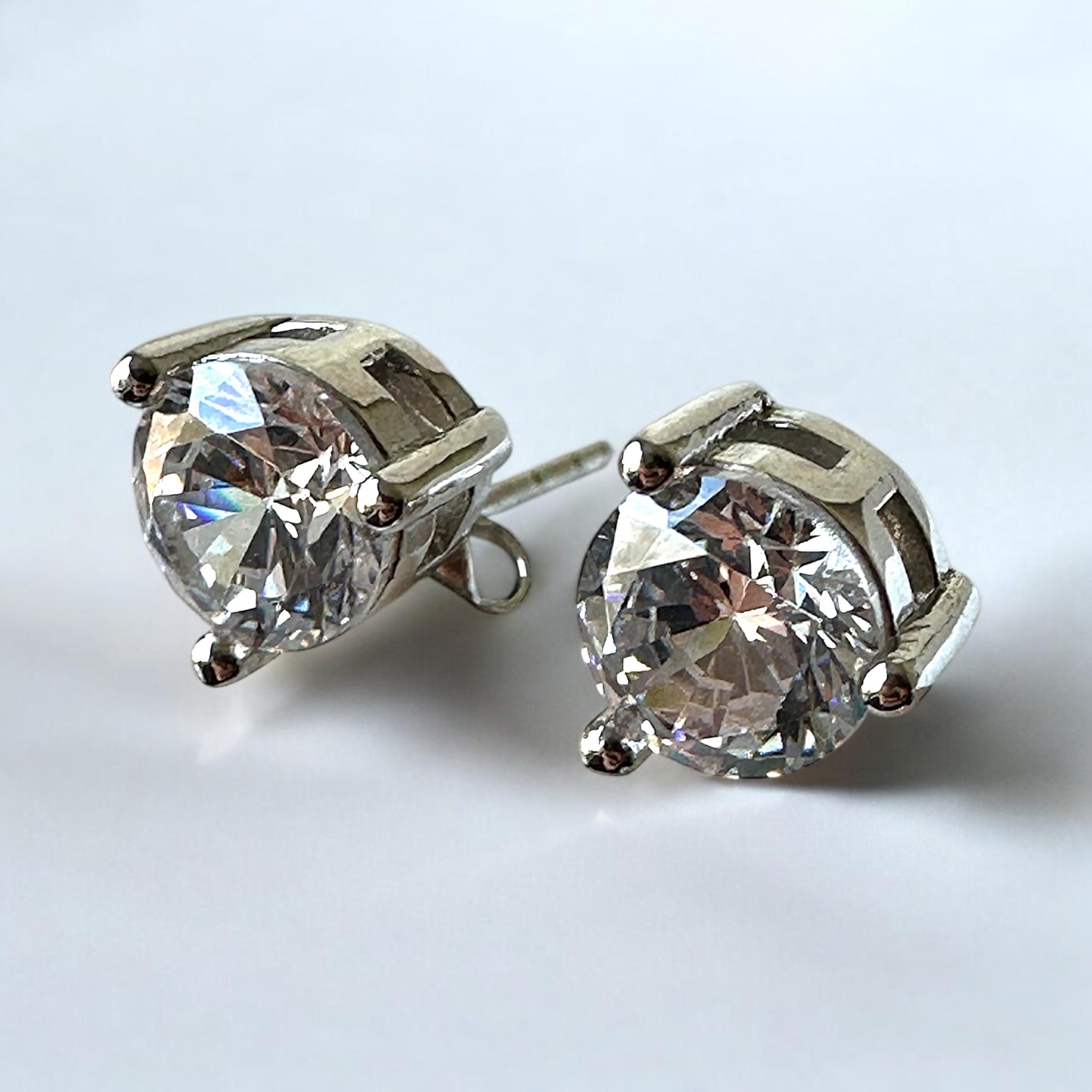 925 Sterling Zircon Stone Round Cut Earrings