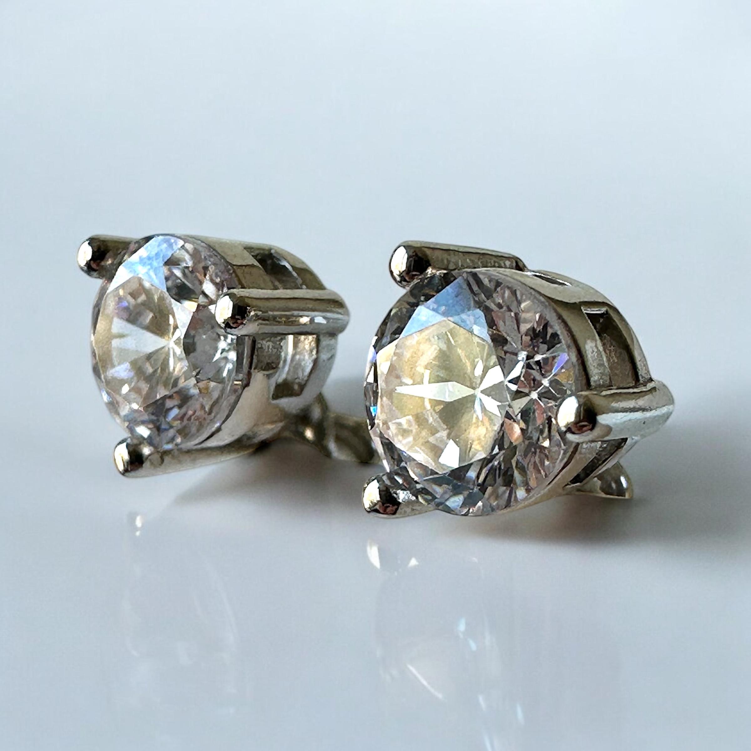 925 K Zircon Solitaire Women's Silver Earrings