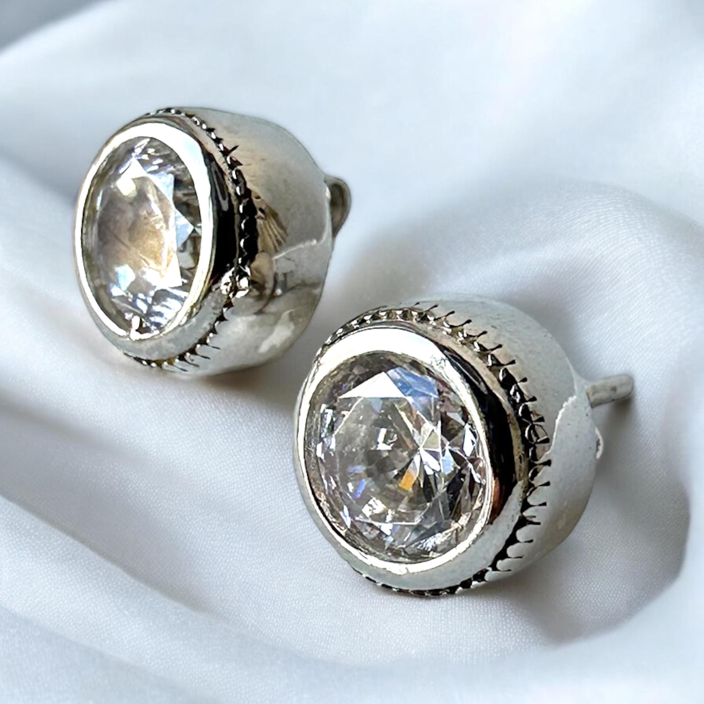 925 Sterling Zircon Stone Point Silver Earrings