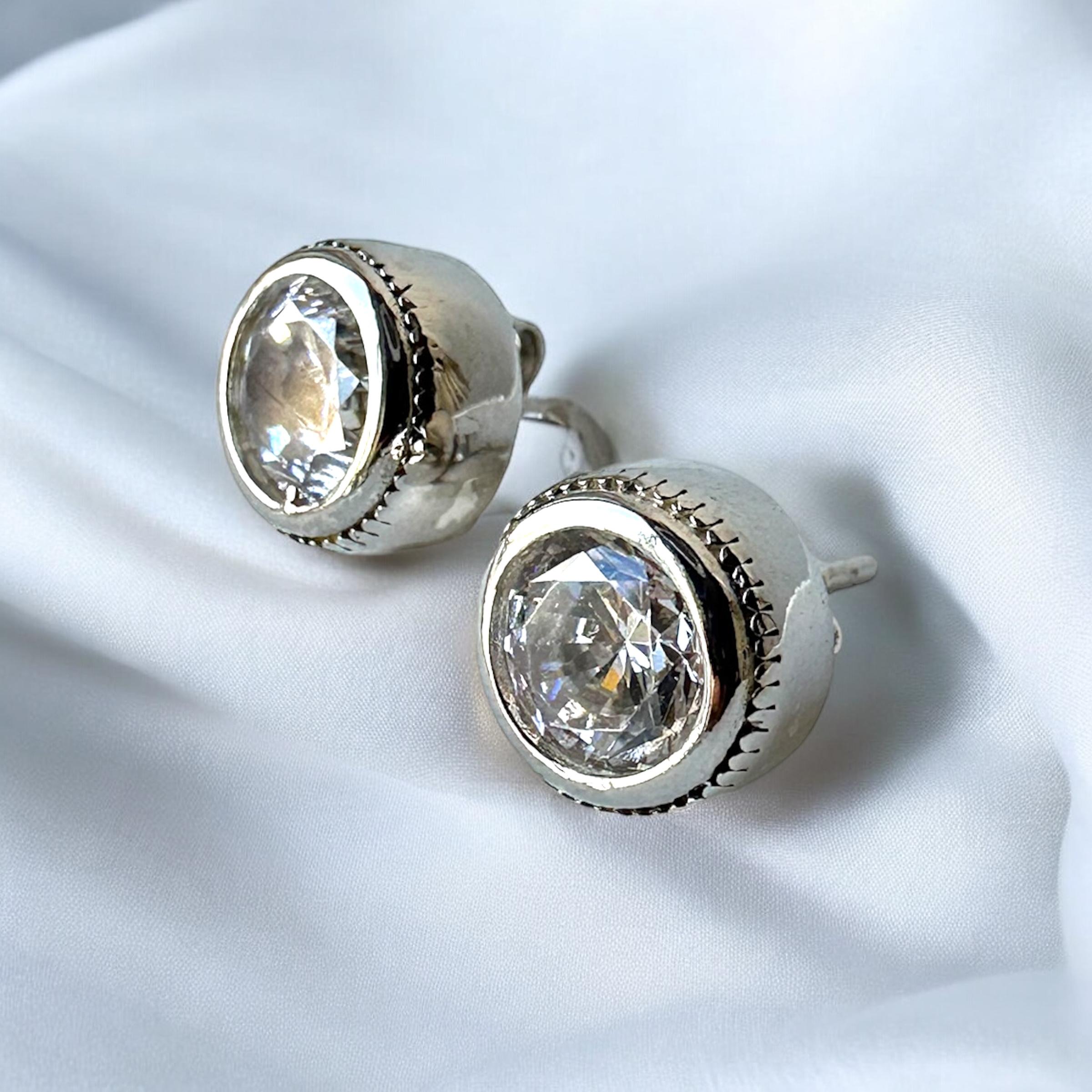 925 K Zircon Stone-set Nokta Silver Earrings