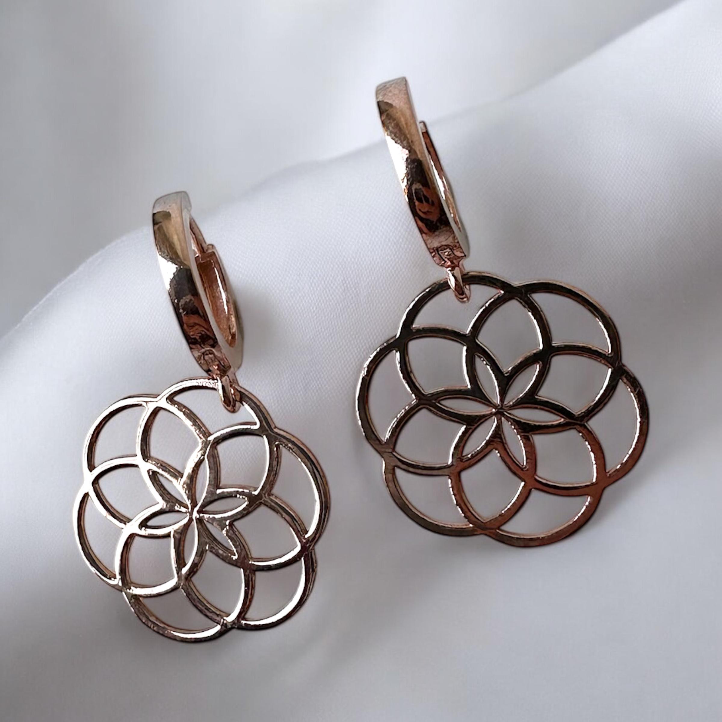 925 K Yaşam Flower Silver Earrings