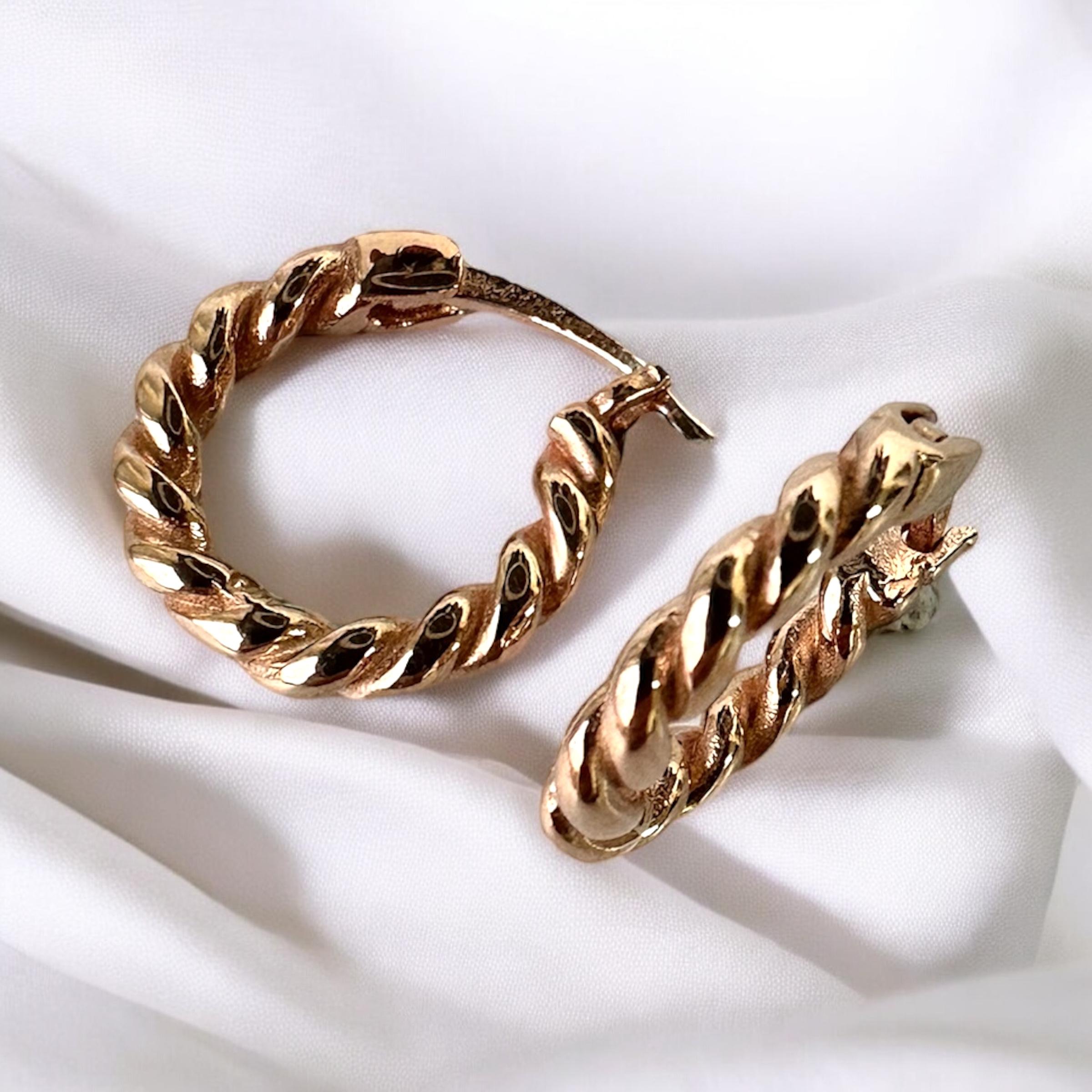 925 K Twist Hoop Silver Earrings