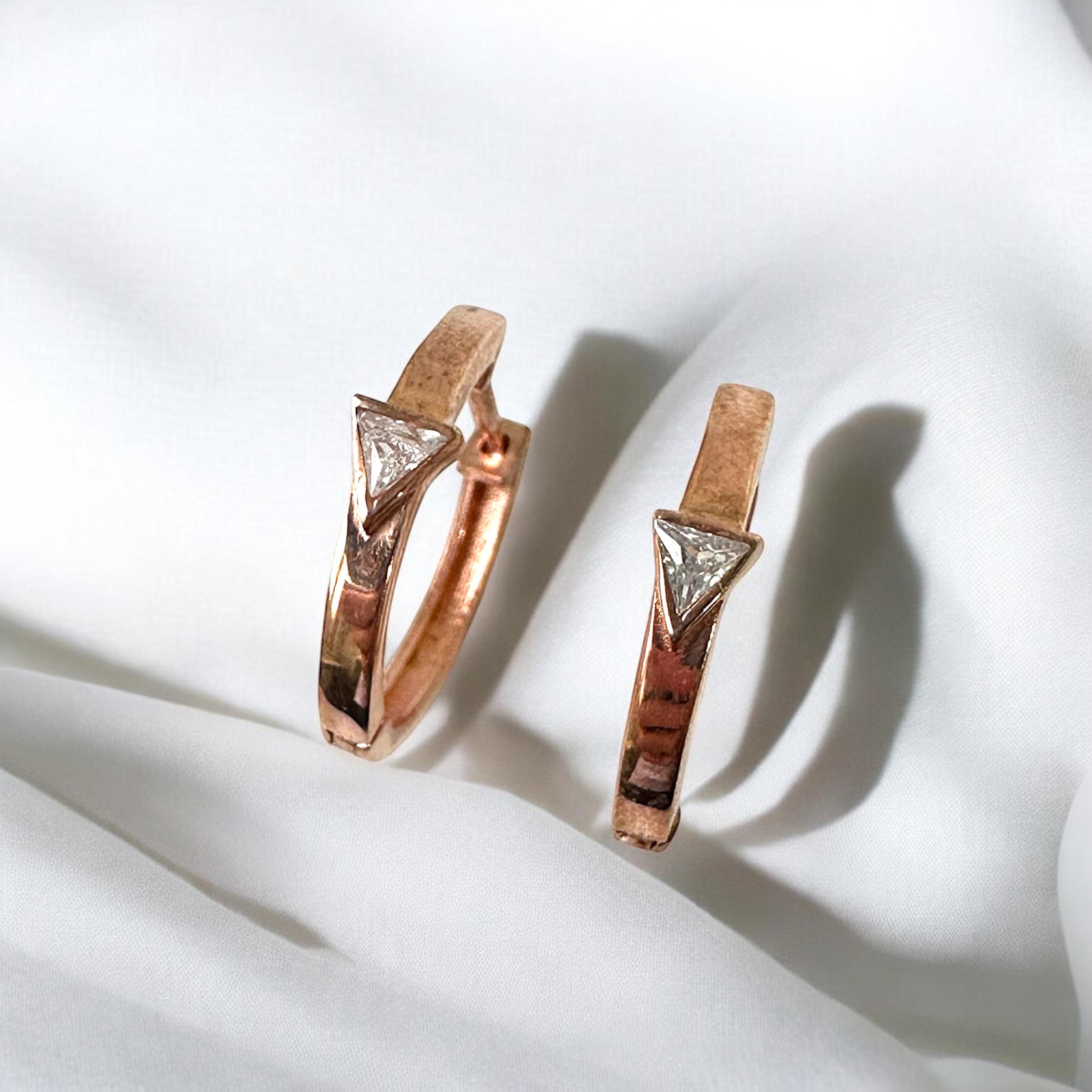 925 Sterling Silver Earrings with Triangle Detail