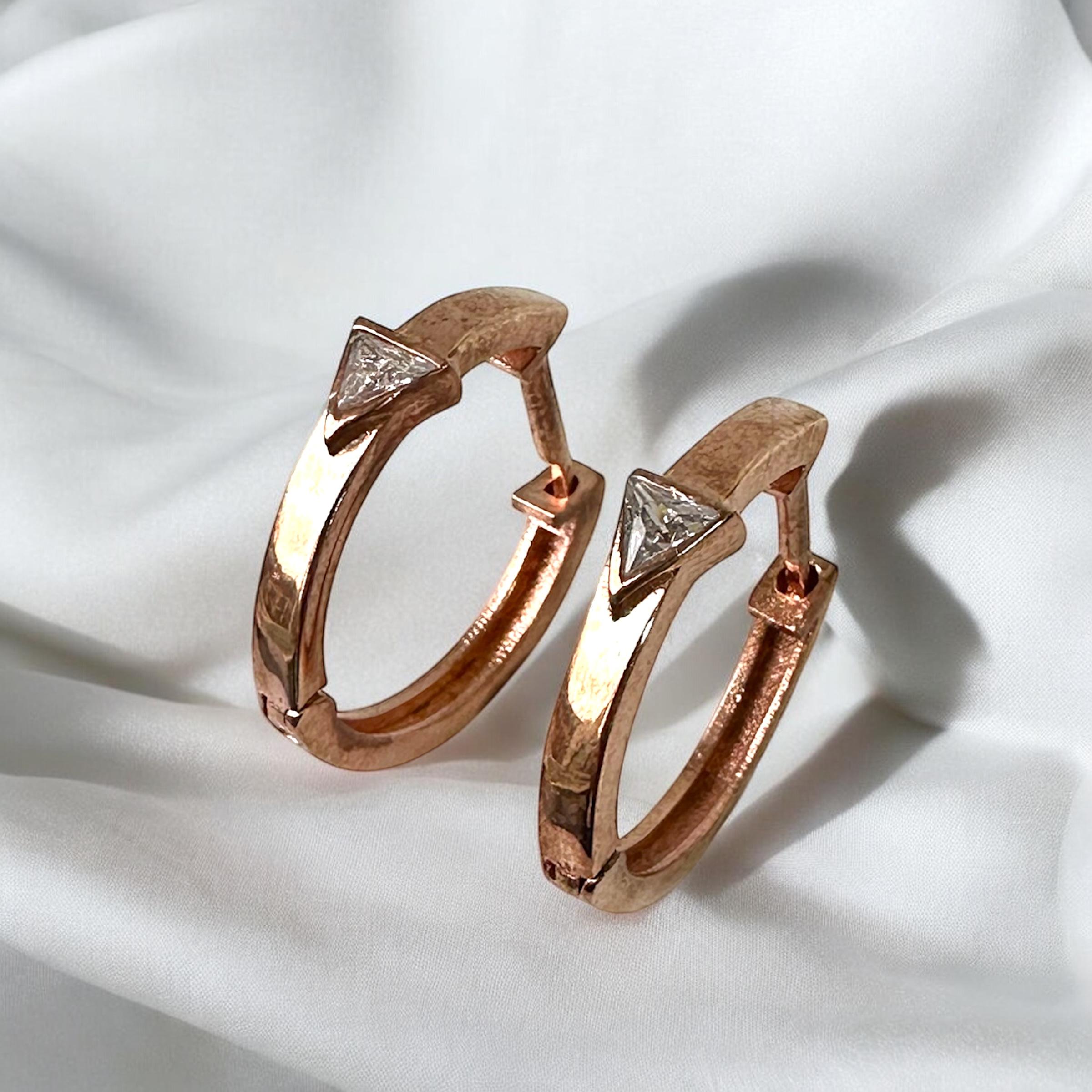 925 K Triangle Zircon Stone Detailed Silver Earrings