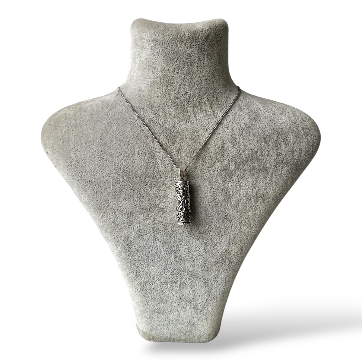925 Sterling Heart Model Cevsen Silver Necklace