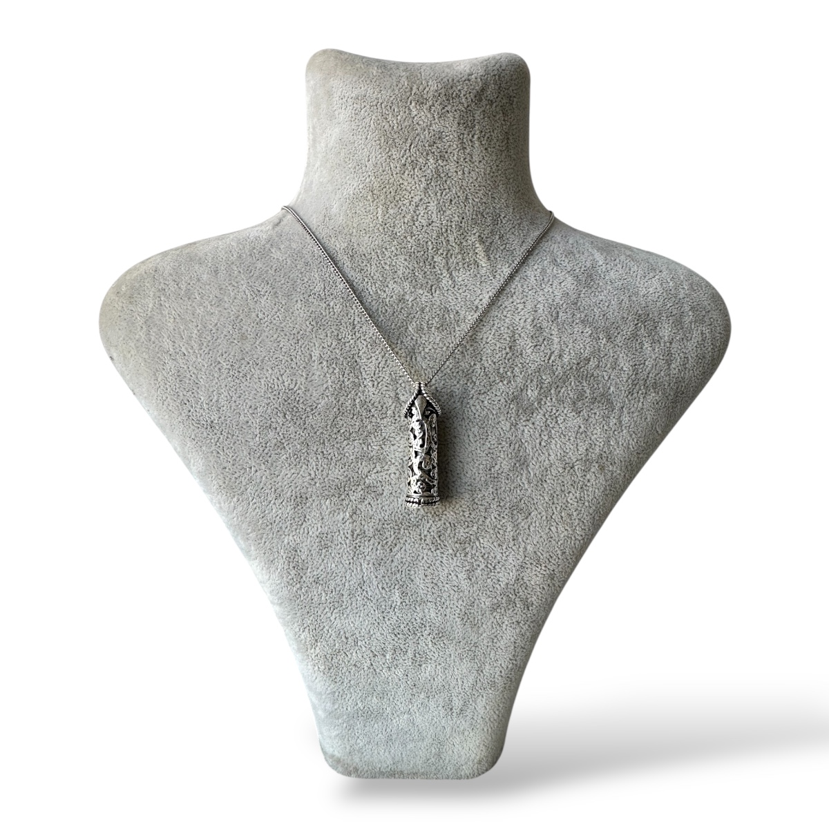 925 Sterling Silver Ivy Cevsen Necklace