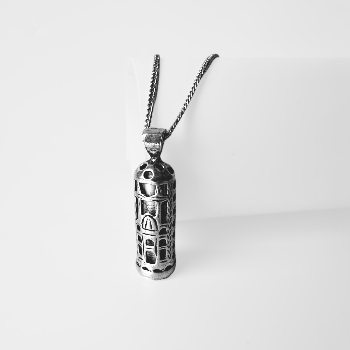 925 Sterling Silver Necklace with Mosque Motif