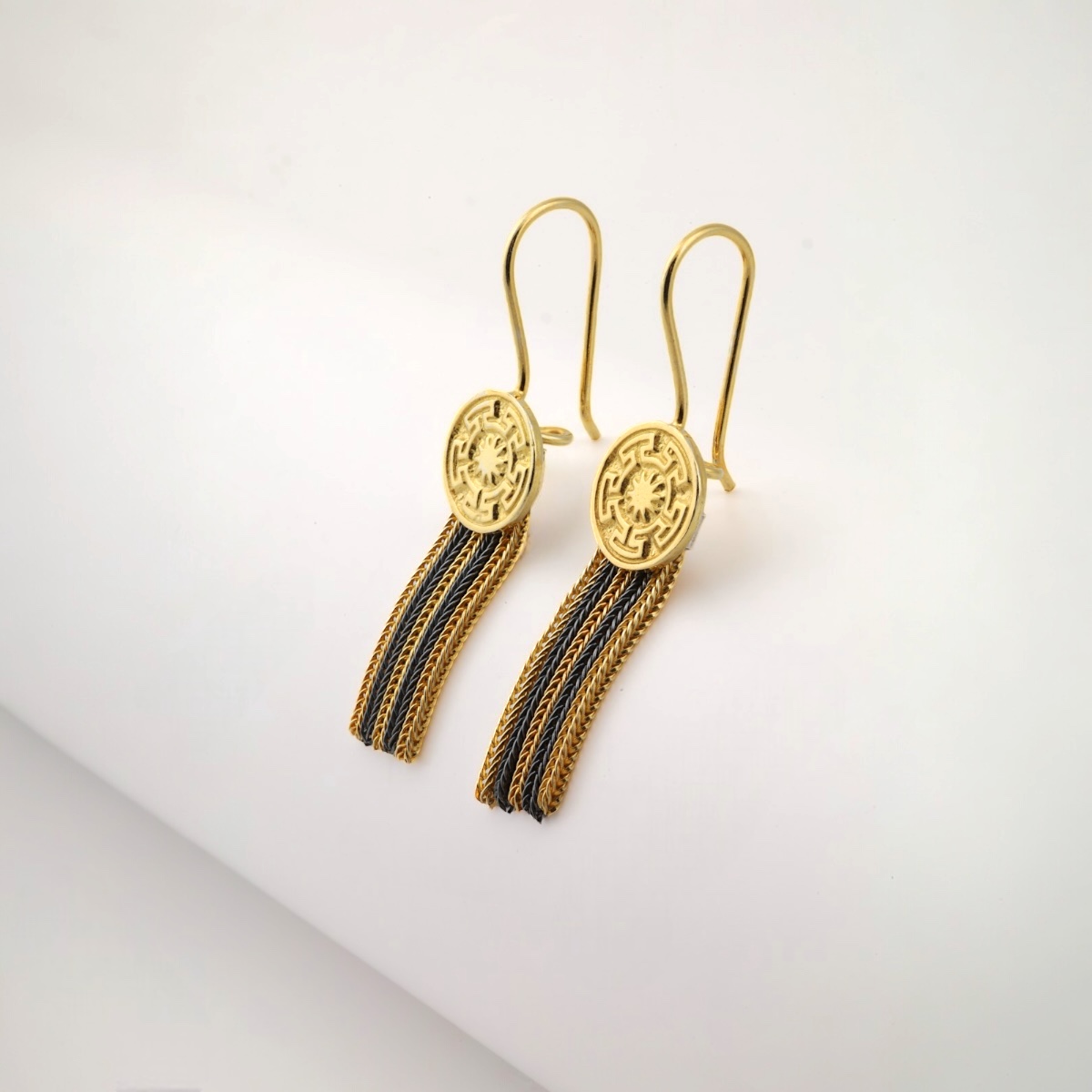 Round Filigree Silver Mardin Straw Womens Earrings