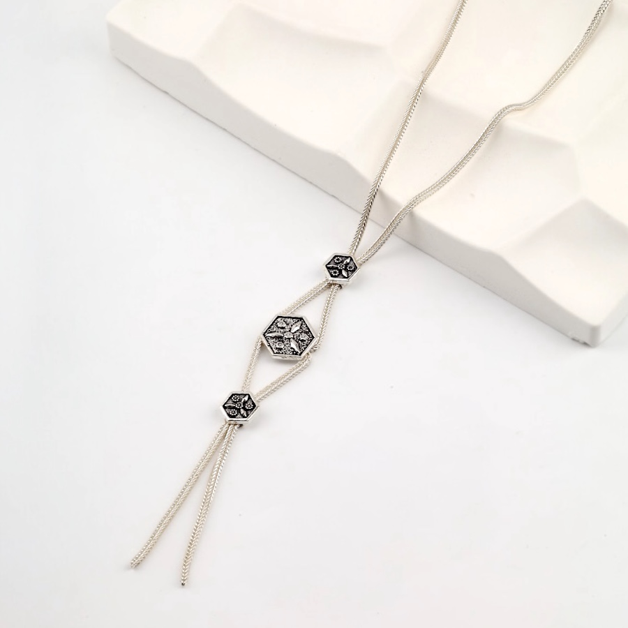 925 Sterling Mardin Straw Necklace with Motif