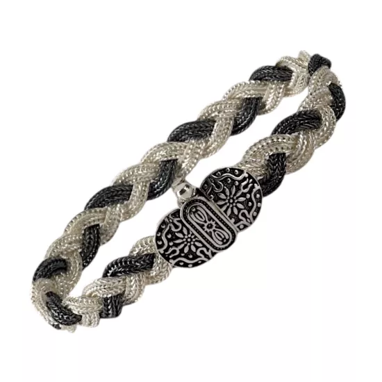 Çiçek Motifli Kilit Siyah Beyaz Hasır Gümüş Bileklik