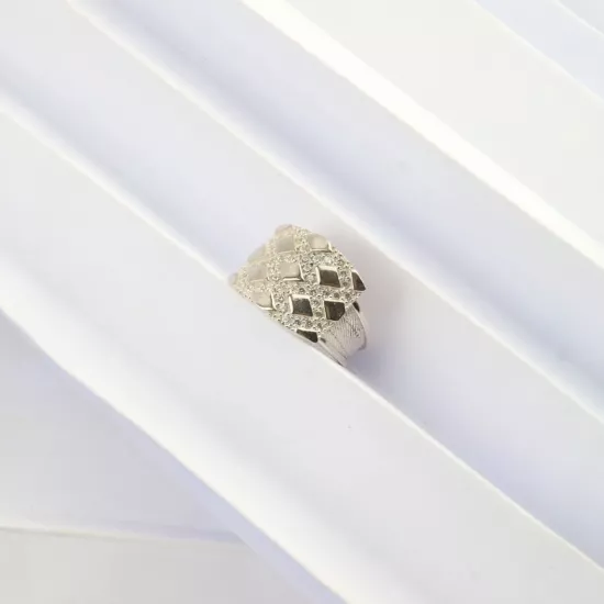 925 Ayar Kare Taşlı Model Trabzon Hasırı Yüzük