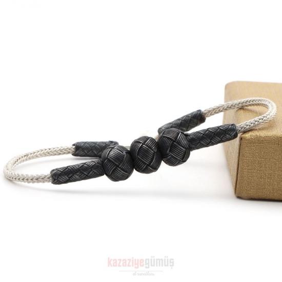 Kazaziye 5 Ball Oxide Bracelet