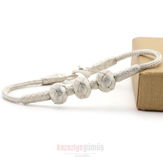 Kazaziye 5 Ball Oxide Bracelet