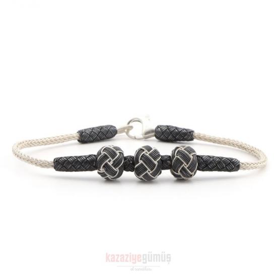 Kazaziye 5 Ball Oxide Bracelet