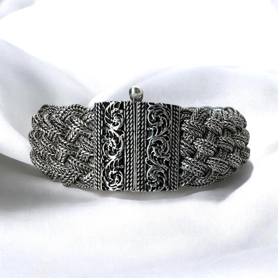 Mardin Straw Black and White Bracelet