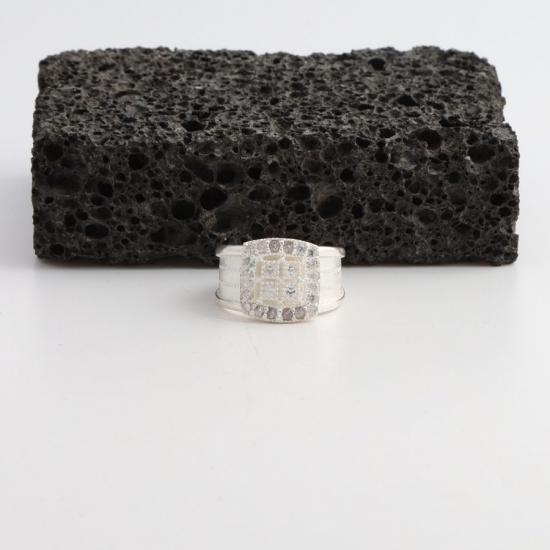 Mesh Zircon Ring