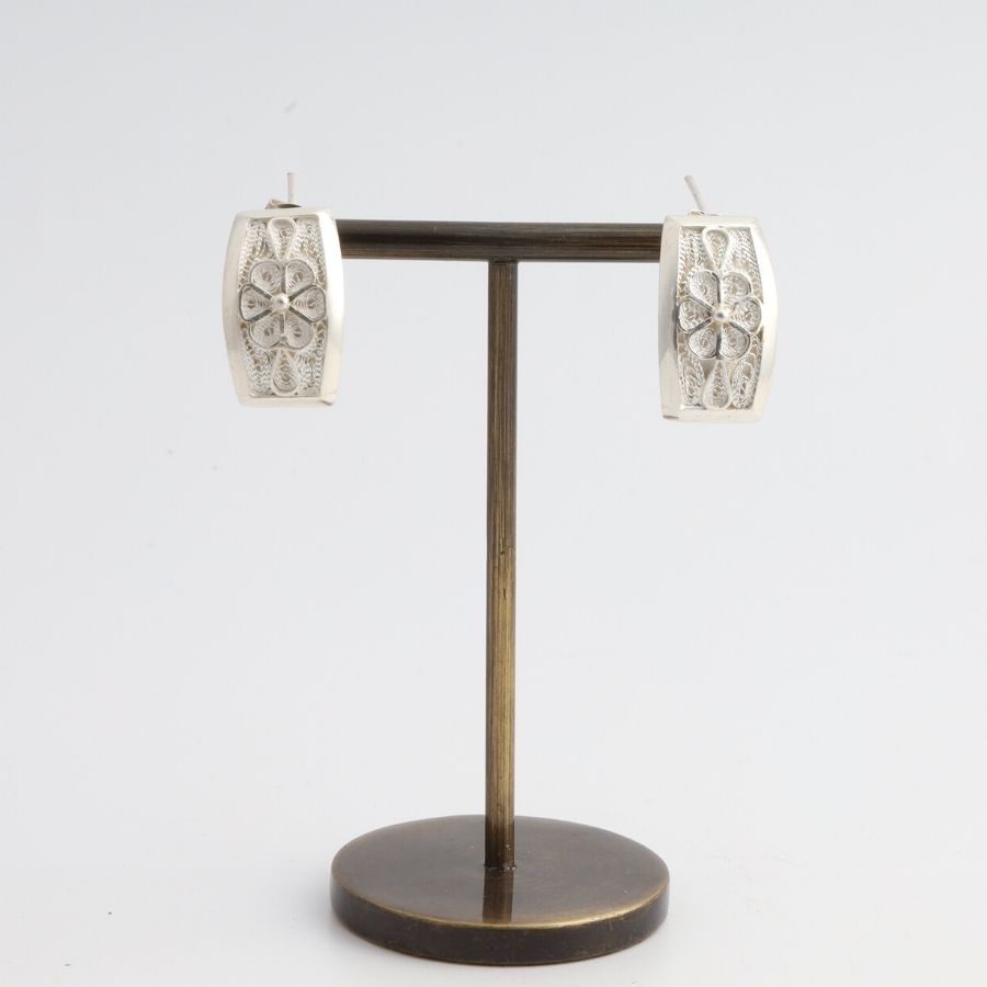 Filigree Embroidery Womens Trabzon Straw Earrings