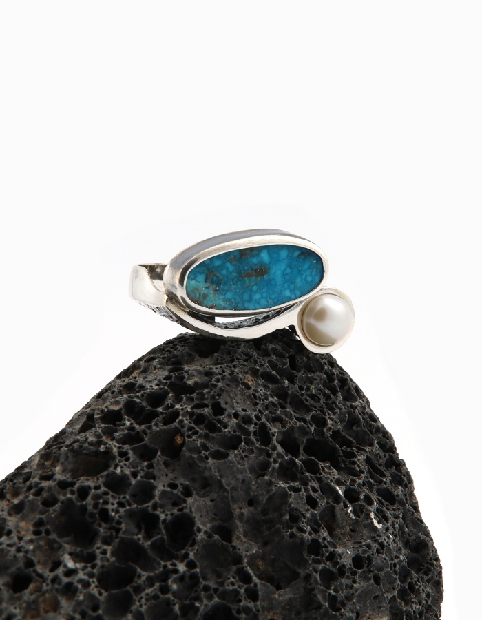 Turquoise Stone Women’s Sterling Silver Ring